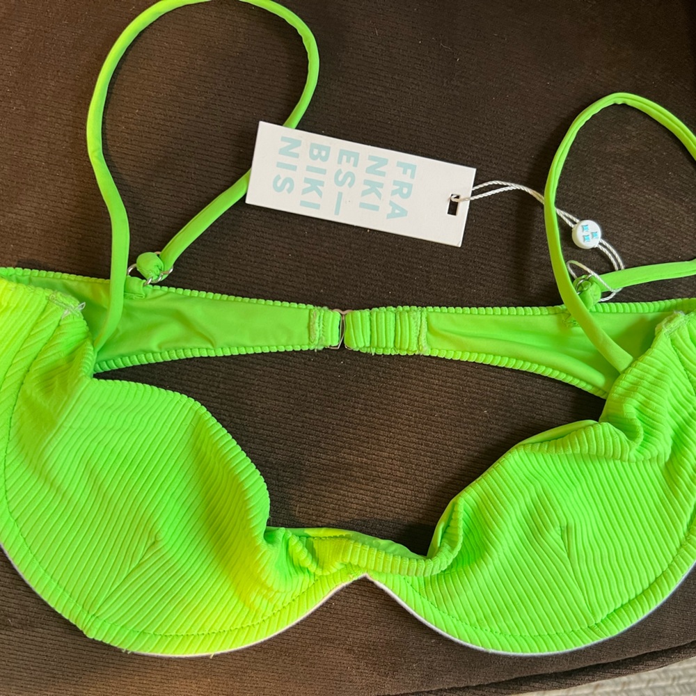 Green Frankies bikini top NWT medium
